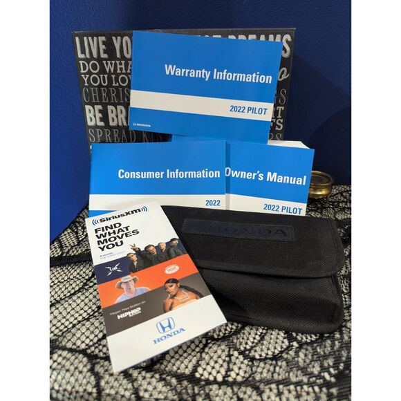 2022 Honda Pilot Owner’s Manual Set OEM | Factory Case | Complete & Mint - Picture 2 of 14
